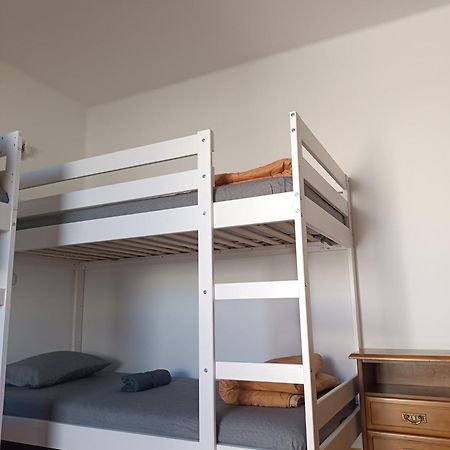 Moana Surf House Hostel Corralejo Ngoại thất bức ảnh